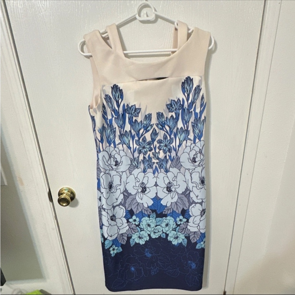 Taylor Blue and Cream Floral Midi Dress